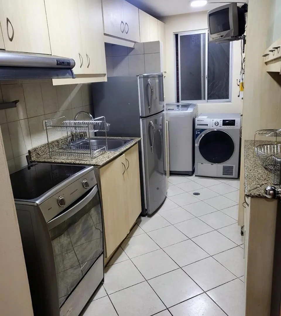 Japon, Hermoso Edificio Con Acabados Muy Hermosos Y Estilo Moderno Appartement Quito